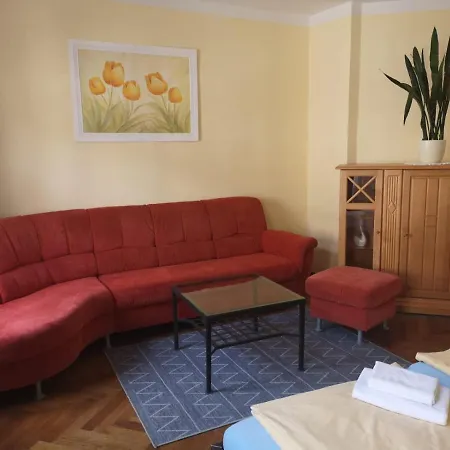 Schwarzburgerhof Apartman *
